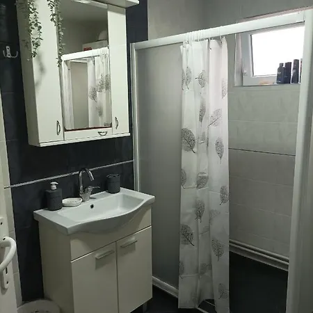 Ariana Apartman Kragujevac Exterior photo